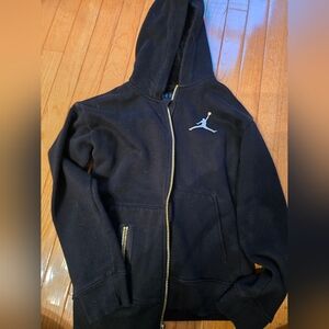 Boys medium Jordan zip up hoodie